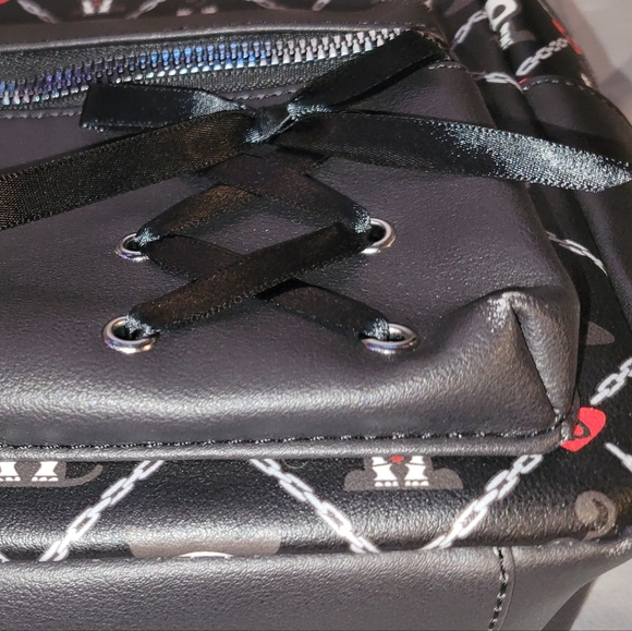 Skelanimals Lace-Up Mini Backpack - Picture 7 of 10